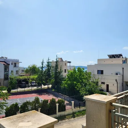 Апартамент Solea